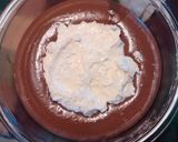 A picture of step 4 of Snowball Cake.