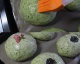 A picture of step 13 of Plump & Fluffy Anpan with Yomogi (Japanese Mugwort).
