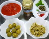A picture of step 1 of My Easy Spaghetti alla Puttanesca.