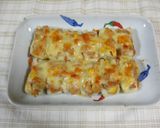 A picture of step 4 of Baked Chikuwa with Tuna and Mayonnaise.
