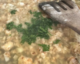 Foto del paso 5 de la receta: Merluza a la vasca con espárragos
