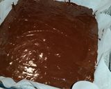 A picture of step 4 of Chocolate Layer Cake.