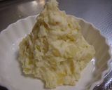 A picture of step 6 of Christmas 2008 Potato Salad Christmas Tree.