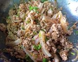 รูปขั้นตอนการทำที่ 2 ของ ลาบหมู