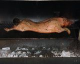 Foto del paso 10 de la receta: Cochinillo a la parrilla