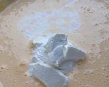 A picture of step 5 of Salted Caramel Cheesecake.