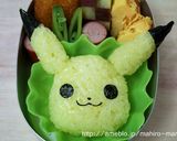 A picture of step 8 of Pokemon Character Bento - Pikachu Onigiri.
