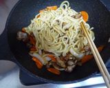 A picture of step 6 of Stir Fried Udon Noodles with Yuzu Pepper.