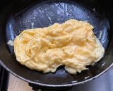 Foto langkah ke 11 dari resep Saikoro Beef Rice Bowl with Omelette.