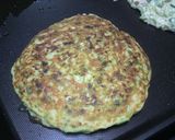 A picture of step 4 of Fluffy Light Okonomiyaki.