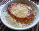 A picture of step 11 of Easy and Delicious Onion Soup.
