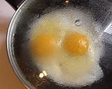 A picture of step 5 of No Flip Easy Over Eggs.