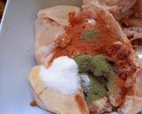 Foto del paso 2 de la receta: Pollo frito sazonado con🐤🍋🐥🍋 pimentón y limón🐥🍋🍋
