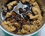 A picture of step 4 of Peanut butter chocolate bar.