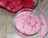 A picture of step 3 of Watermelon Drink.