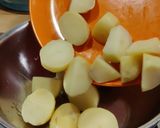 A picture of step 1 of Dahi Ke Aloo, Dahi Aloo Kari.