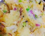 A picture of step 1 of Aloo paratha.