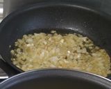 Foto del paso 2 de la receta: Patatas guisadas con setas
