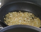 Foto del paso 2 de la receta: Patatas guisadas con setas