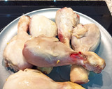 Foto del paso 1 de la receta: Muslitos de pollo a la cerveza 🍗🍻