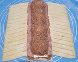 Foto langkah ke 4 dari resep Picnic Roll.
