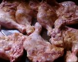 Foto del paso 1 de la receta: Pollo al horno con papas y zapallitos