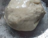 Gambar langkah 4 resipi Roti Piza Mini.