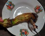 Foto langkah ke 1 dari resep Tortang Talong (Telur dadar khas Filipina).