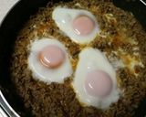 A picture of step 5 of Easy Lunch Loco Moco Rice Bowl with Stir-fried Hamburger Meat.