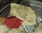 A picture of step 4 of McDonald's Apple Pie!!.
