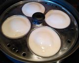 A picture of step 6 of Potato Stuffed Idli.