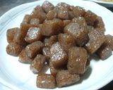 A picture of step 4 of Garlic Konnyaku.