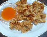 Foto langkah ke 9 dari resep Bakso goreng udang ayam.