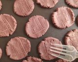 Foto langkah ke 4 dari resep Cookies Teflon Ekonomis | eggless no mixer.