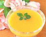 A picture of step 6 of Freezable and Great for Bentos! Orange Agar-Agar Jelly.