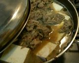 A picture of step 2 of Delicious Nikudofu (Simmered Meat and Tofu).