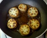 A picture of step 8 of Lotus Root and Minced Meat Teriyaki with Aromatic Shiso.