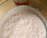 A picture of step 2 of Vickys Strawberry 'Mousse'.