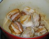 A picture of step 2 of Soft Simmered Pork Belly.