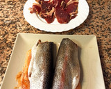 Foto del paso 1 de la receta: Trucha asalmonada rellena de jamón en Airfryer