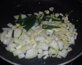 A picture of step 8 of Dry chili Mushrooms.