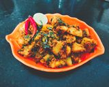 A picture of step 5 of Lasaniya Batata.