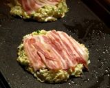 A picture of step 14 of Osaka Okonomiyaki with Beef Tendon.