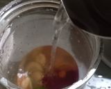 A picture of step 2 of Detox Water.