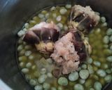 Foto del passaggio 5 della ricetta Carciofi ripieni con purè di fave fresche