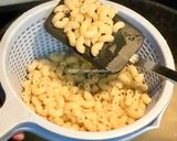 Foto langkah ke 1 dari resep Macaroni & Cheese 🧀.