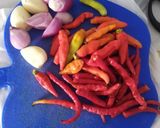 Foto langkah ke 2 dari resep Ayam rica rica kemangi.