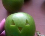 A picture of step 6 of Vickys Halloween Shrunken Heads with Exploding Brains!.