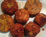A picture of step 3 of Falafels and cucumber yogyurt sauce.