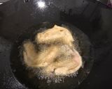 Foto langkah ke 2 dari resep Sayap Ayam Asam Manis, Awet crispy nya.